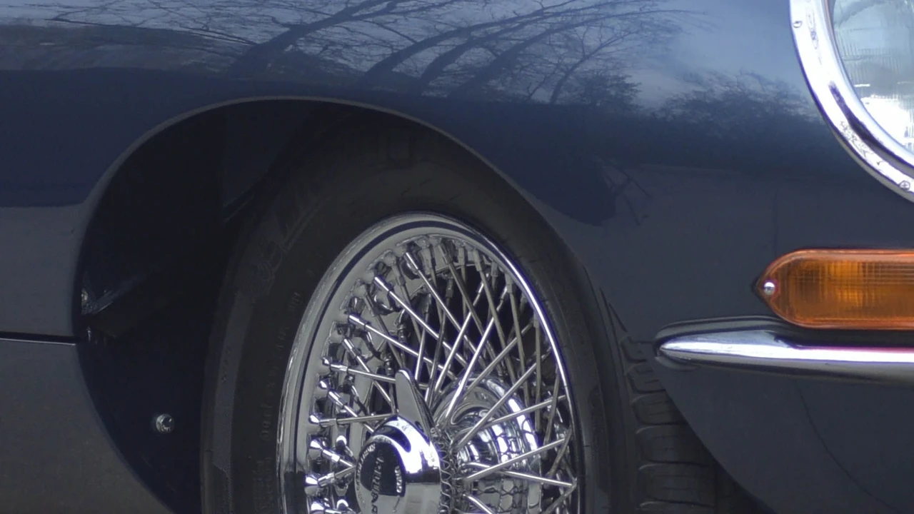1965 Jaguar E-Type Series 1 - Image 25 of 31
