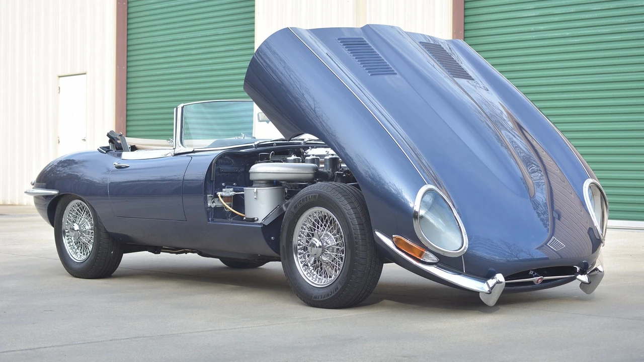 1965 Jaguar E-Type Series 1 - Image 23 of 31