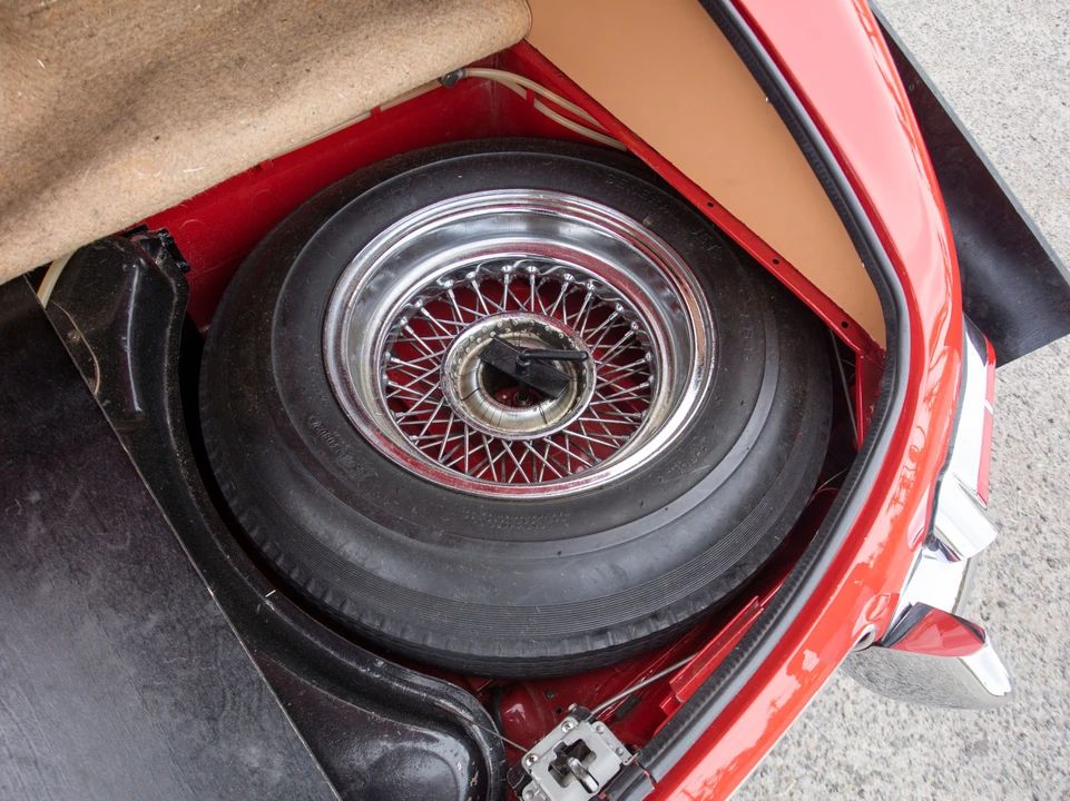 1965 Jaguar E-Type Series 1 - Image 9 of 31
