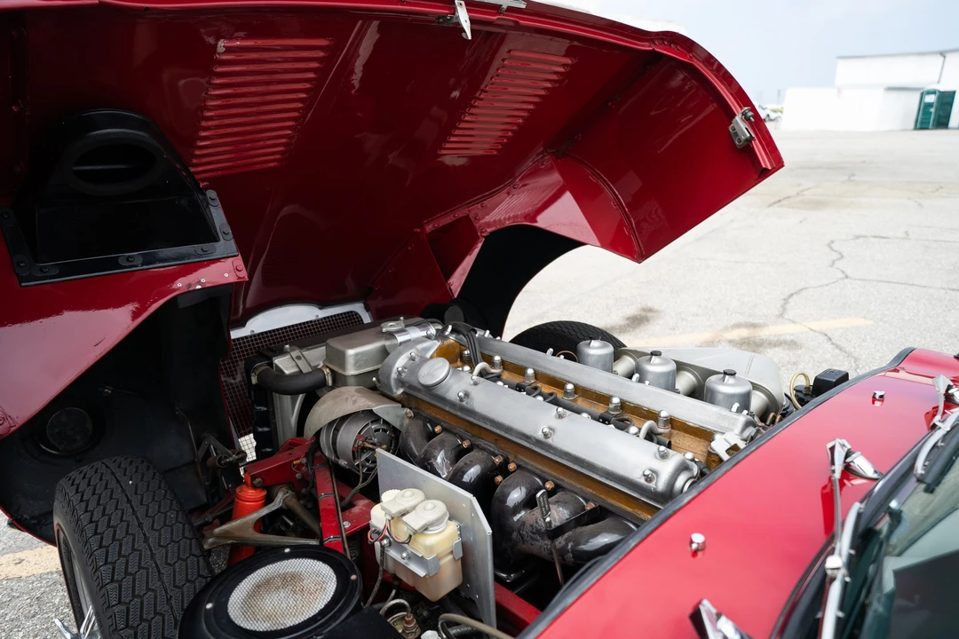 1965 Jaguar E-Type Series 1 - Image 24 of 31