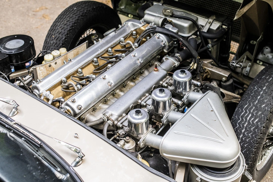 1965 Jaguar E-Type Series 1 - Image 24 of 31