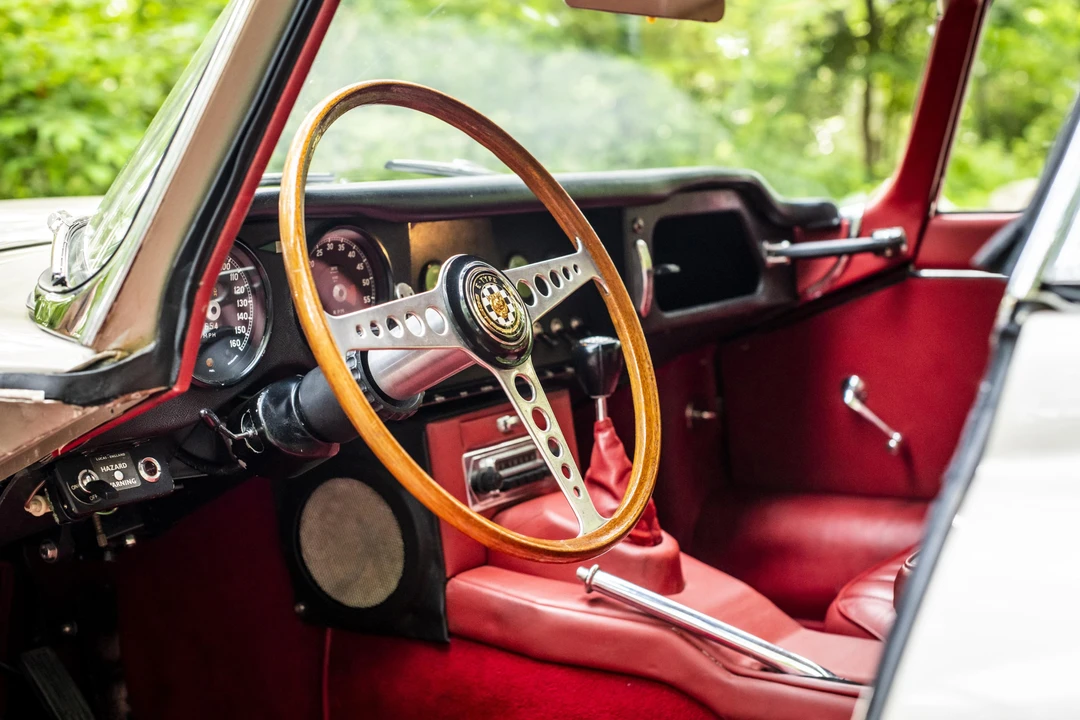1965 Jaguar E-Type Series 1 - Image 11 of 31