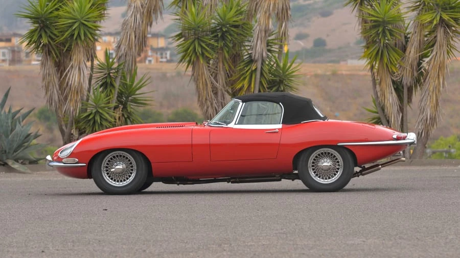 1965 Jaguar E-Type Series 1 - Image 8 of 12