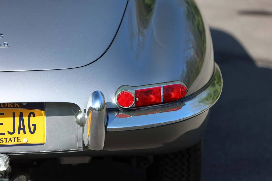 1965 Jaguar E-Type Series 1 - Image 27 of 31