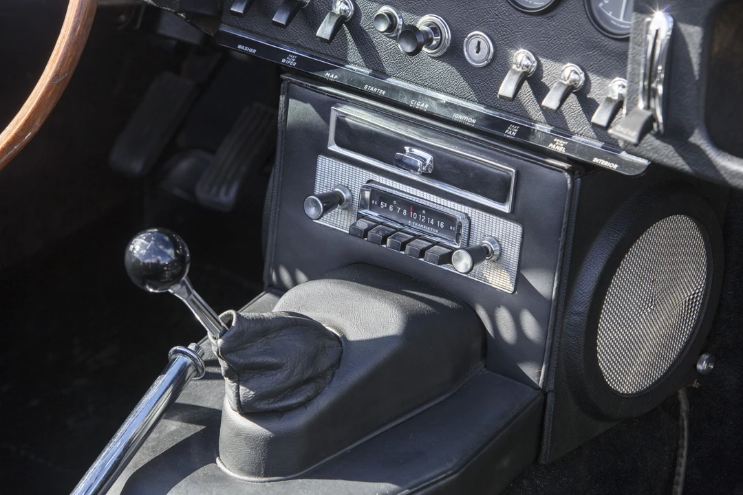 1965 Jaguar E-Type Series 1 - Image 10 of 31