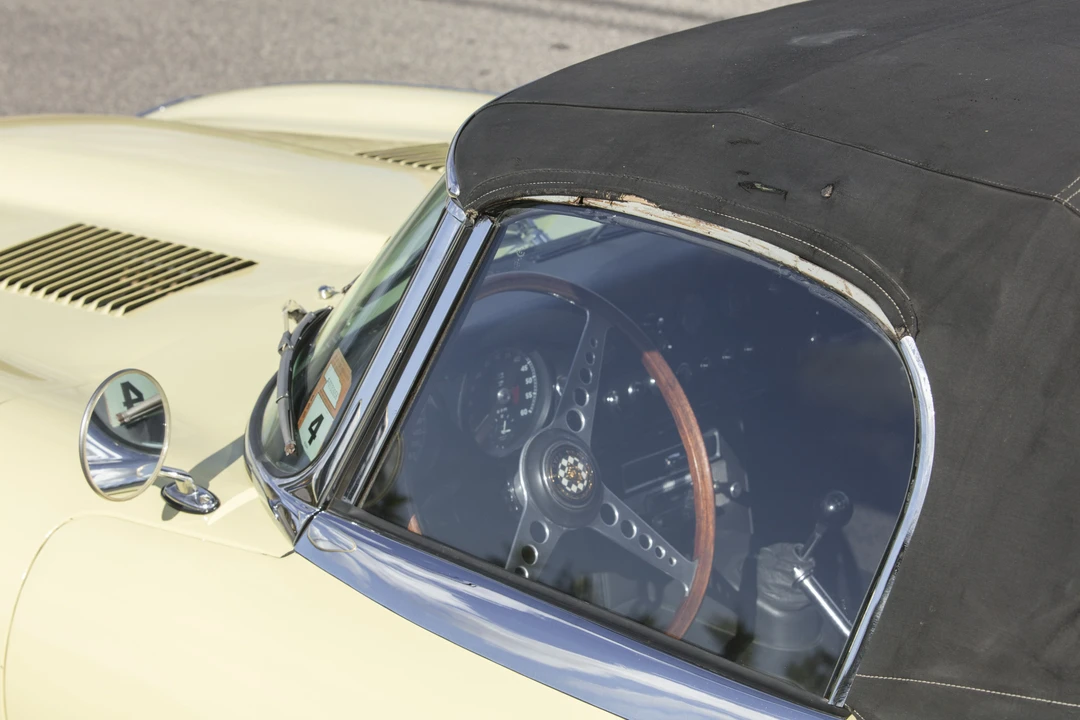 1965 Jaguar E-Type Series 1 - Image 29 of 31