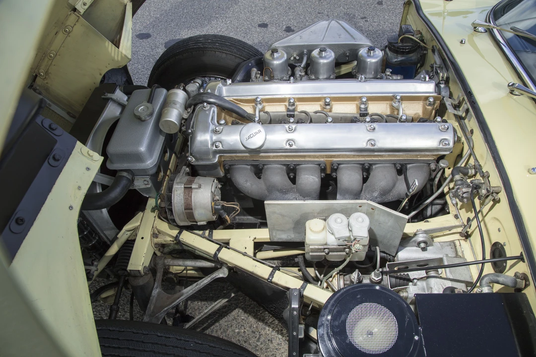 1965 Jaguar E-Type Series 1 - Image 5 of 31