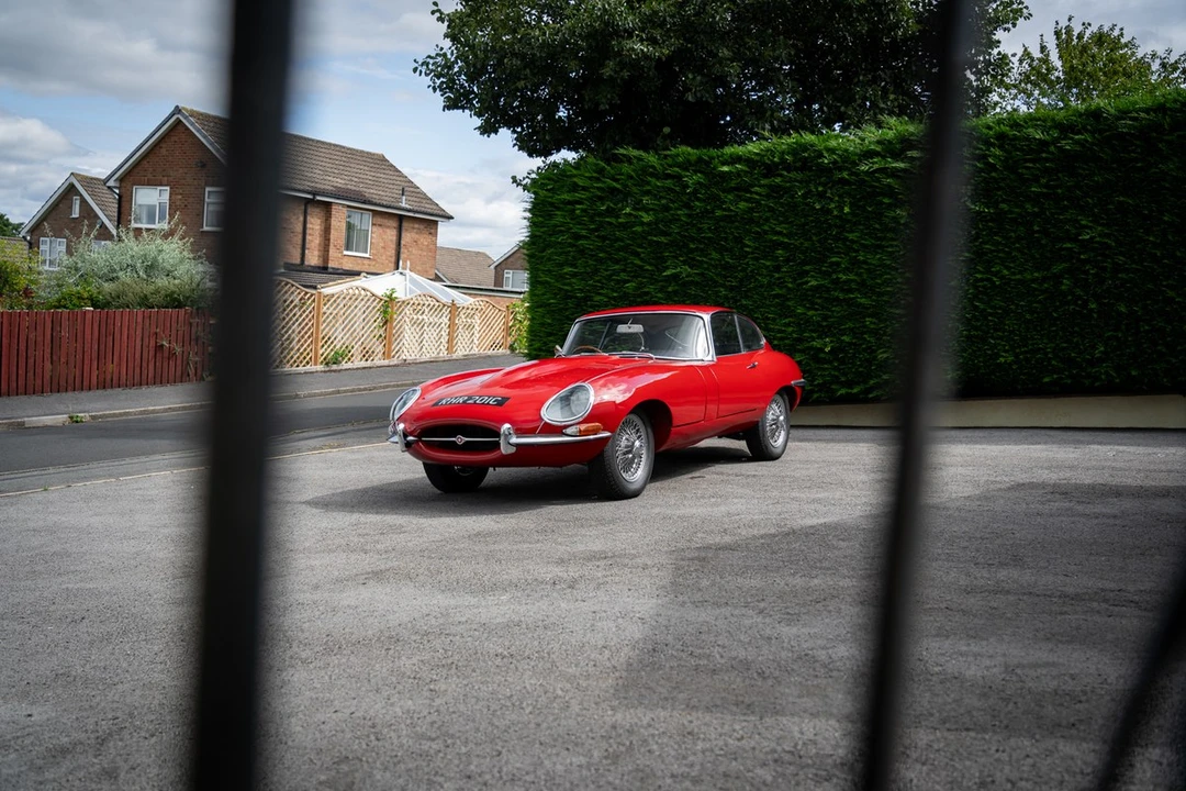 1965 Jaguar E-Type Series 1 - Image 6 of 30