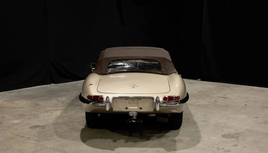1965 Jaguar E-Type Series 1 - Image 5 of 31