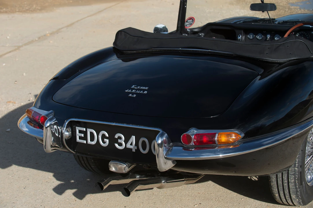 1965 Jaguar E-Type Series 1 - Image 3 of 25