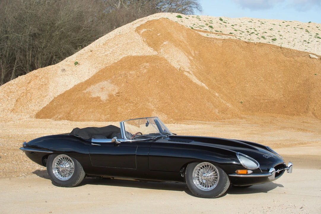 1965 Jaguar E-Type Series 1 - Image 2 of 25