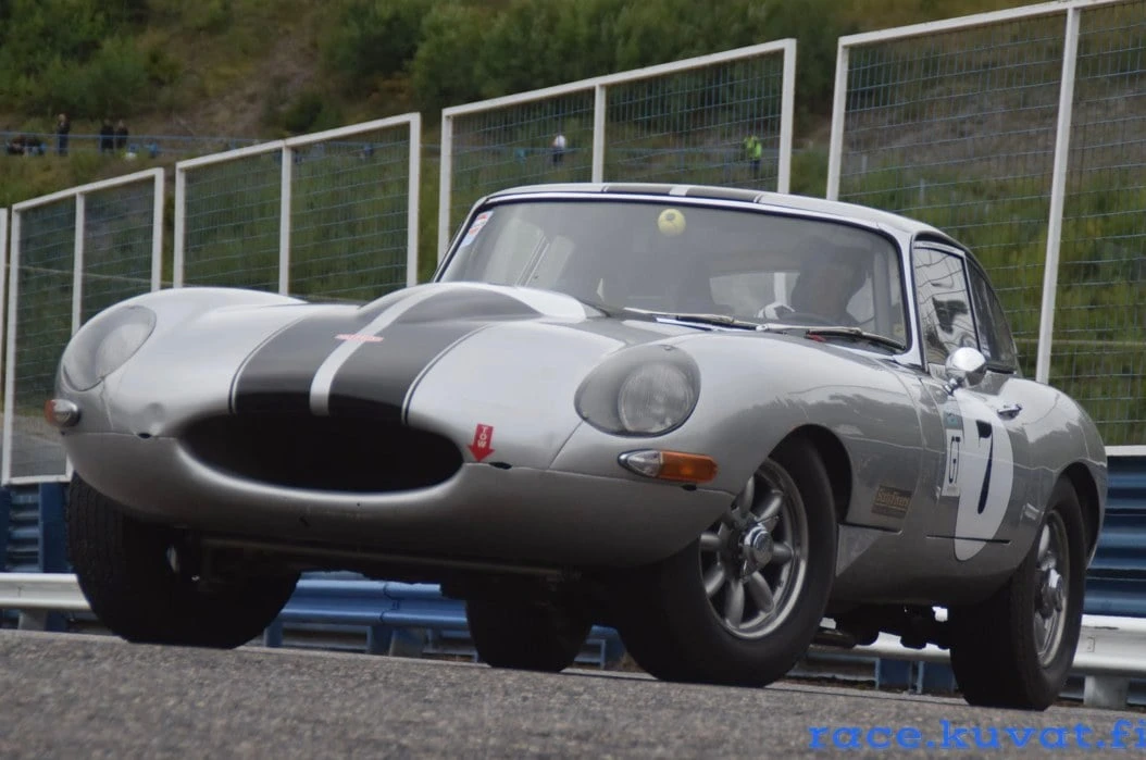 1965 Jaguar E-Type Series 1 - Image 9 of 31