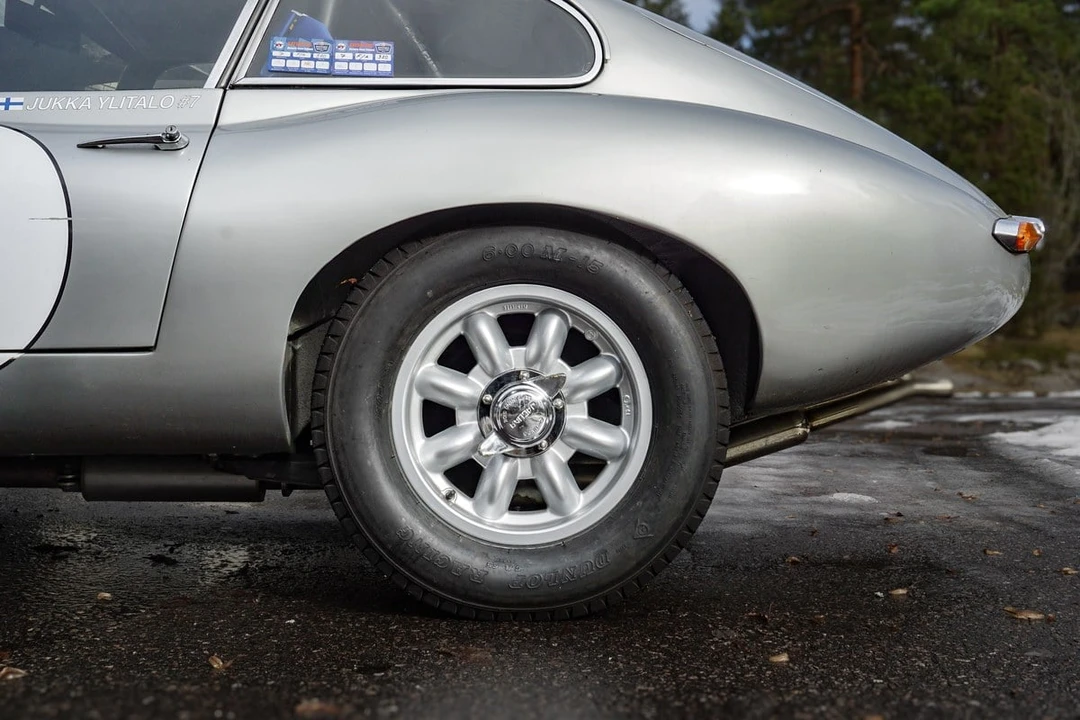 1965 Jaguar E-Type Series 1 - Image 19 of 31