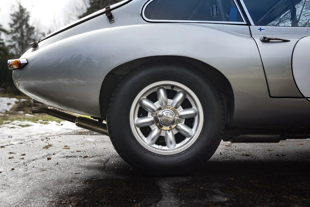 1965 Jaguar E-Type Series 1 - Image 17 of 31