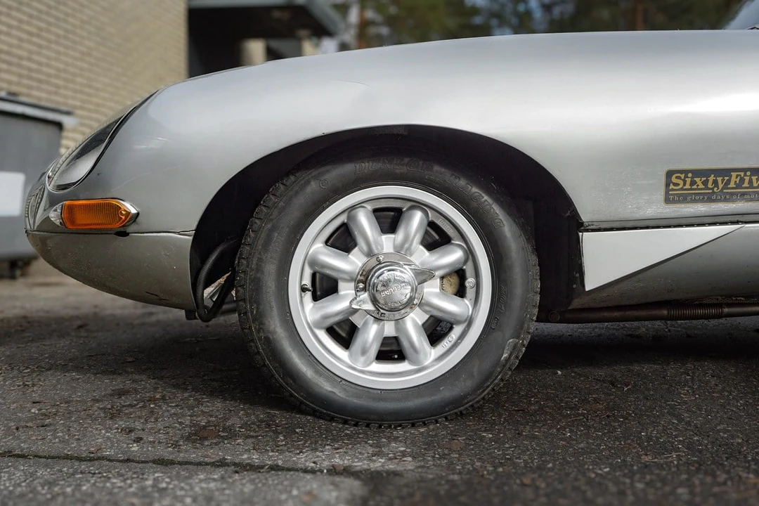 1965 Jaguar E-Type Series 1 - Image 18 of 31