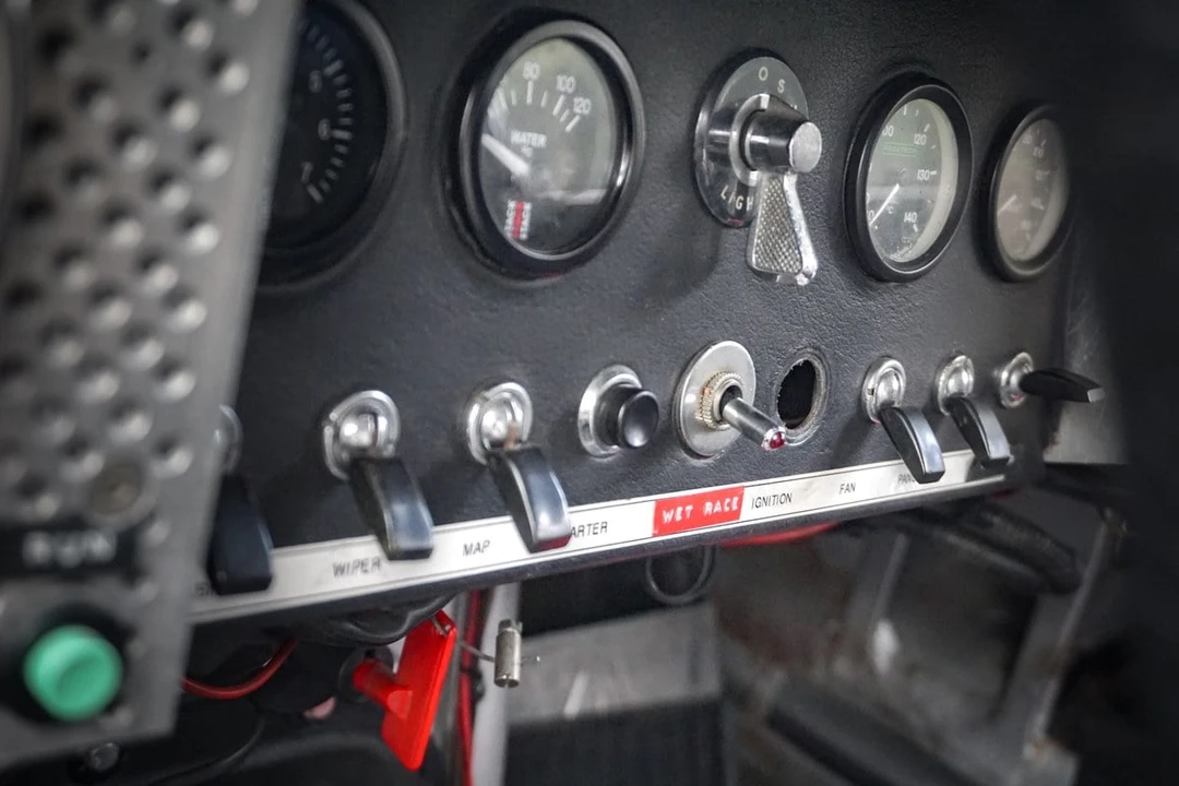 1965 Jaguar E-Type Series 1 - Image 30 of 31