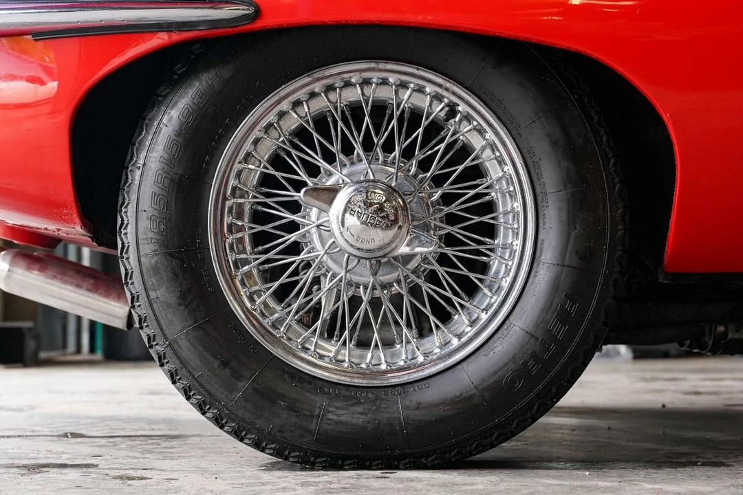 1965 Jaguar E-Type Series 1 - Image 24 of 30