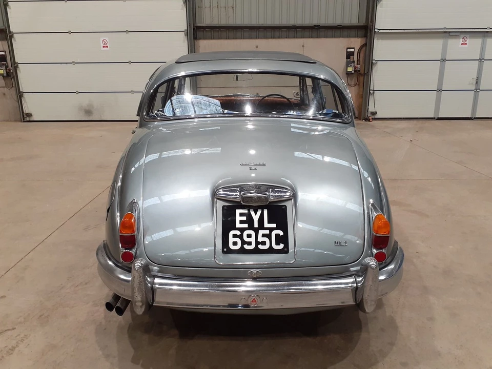 1965 Jaguar Mark II - Image 7 of 30