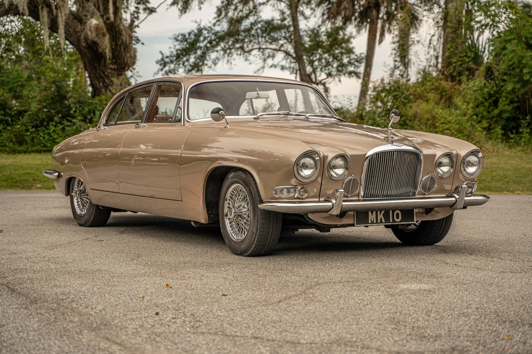 1965 Jaguar Mark II - Image 9 of 31