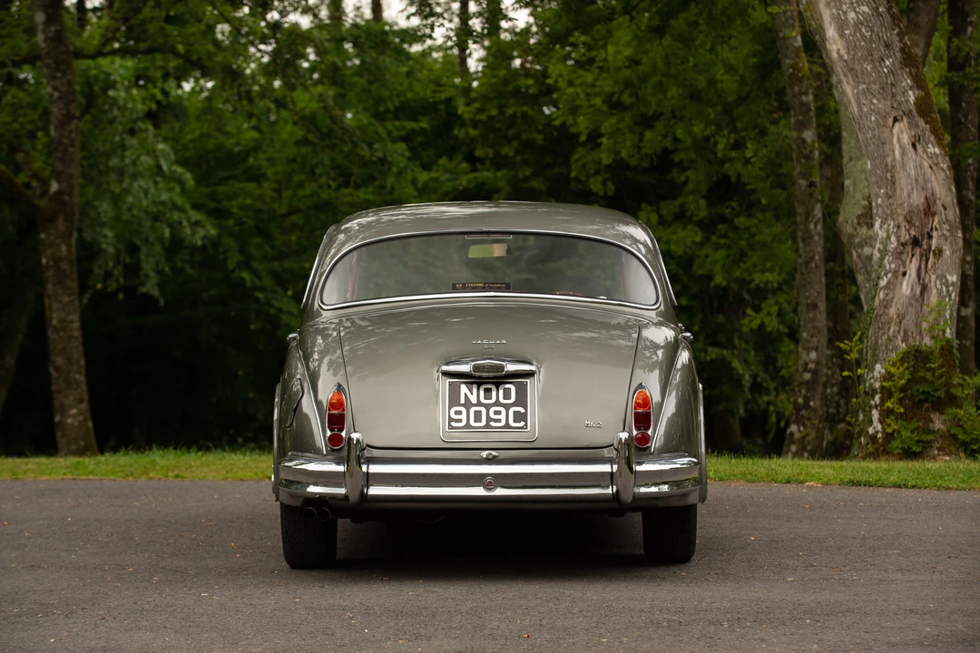 1965 Jaguar Mark II - Image 7 of 31