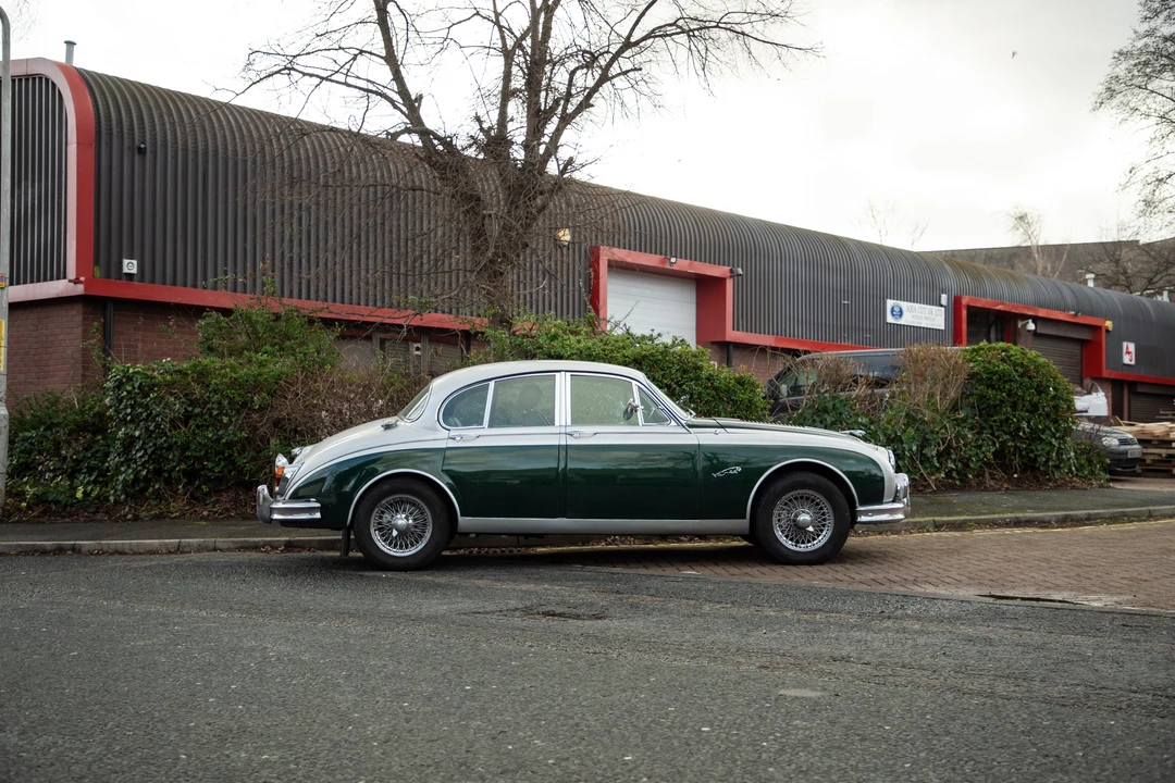 1965 Jaguar Mark II - Image 9 of 31