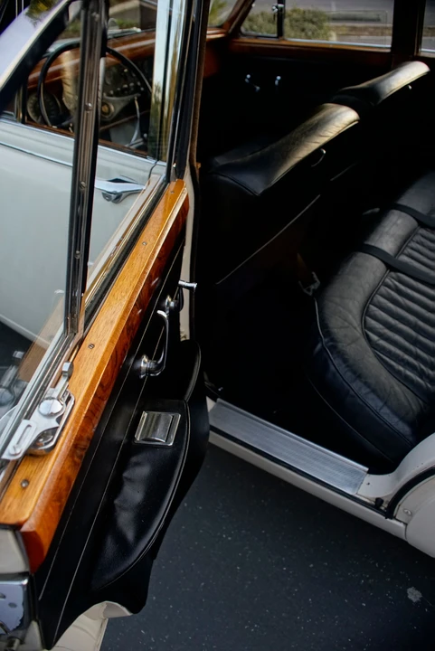 1965 Jaguar Mark II - Image 7 of 31