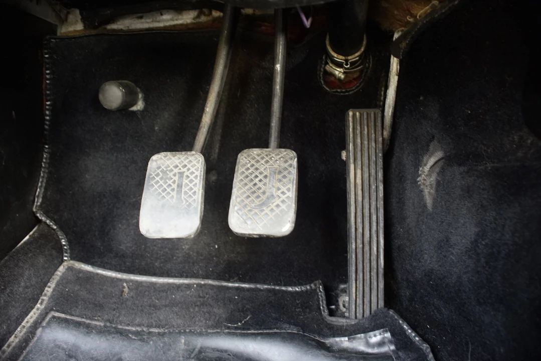 1965 Jaguar Mark II - Image 11 of 31