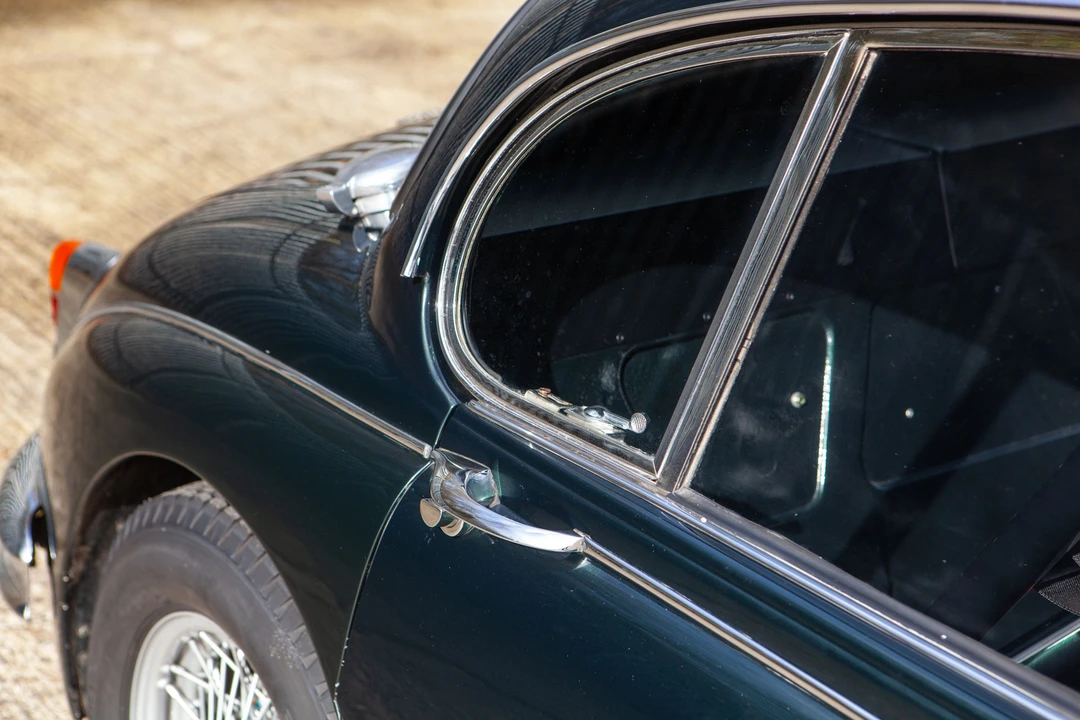 1965 Jaguar Mark II - Image 9 of 31