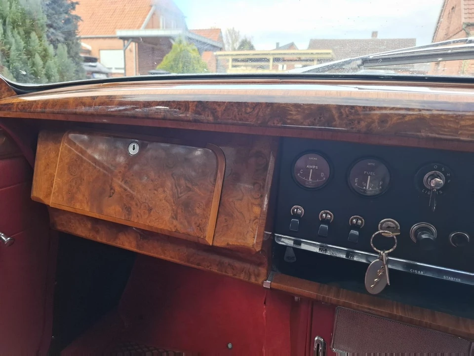 1965 Jaguar Mark II - Image 19 of 30