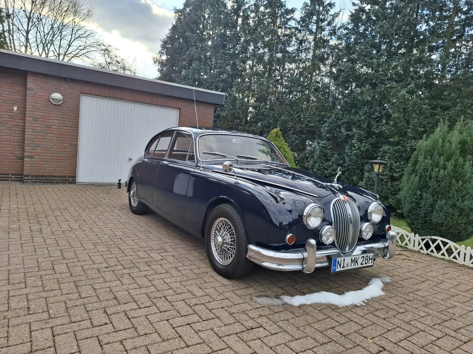 1965 Jaguar Mark II - Image 8 of 30