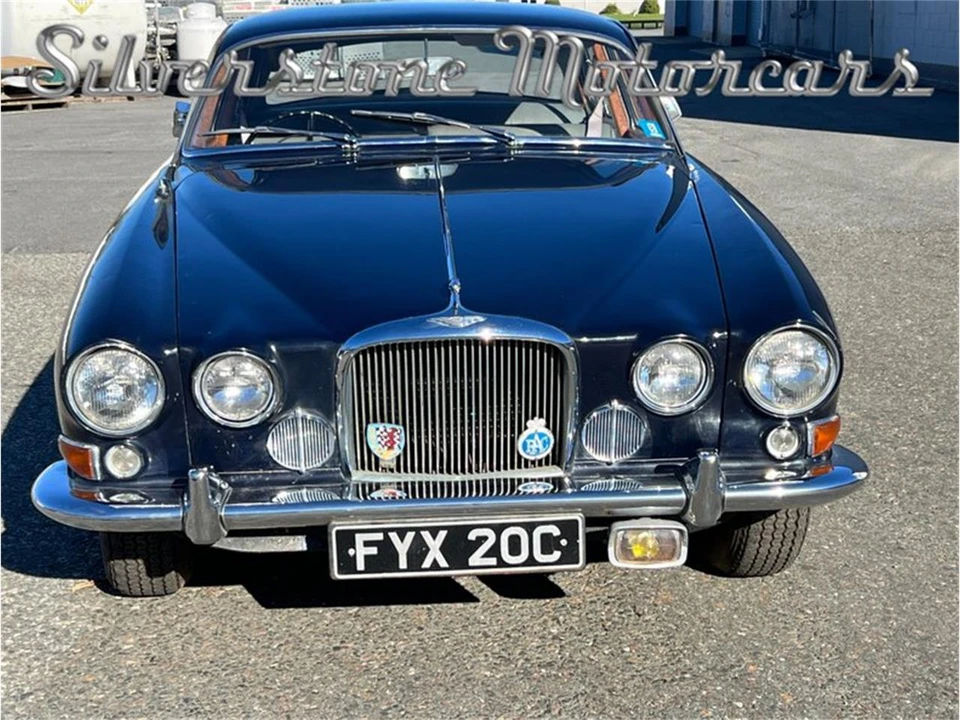 1965 Jaguar Mark X - Image 2 of 31