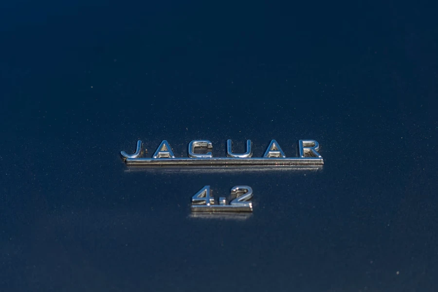 1965 Jaguar Mark X - Image 12 of 24