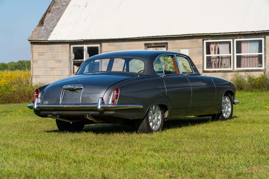 1965 Jaguar Mark X - Image 3 of 24
