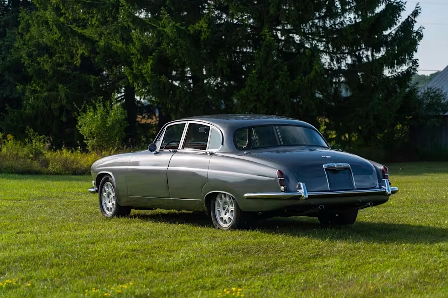 1965 Jaguar Mark X - Image 15 of 24