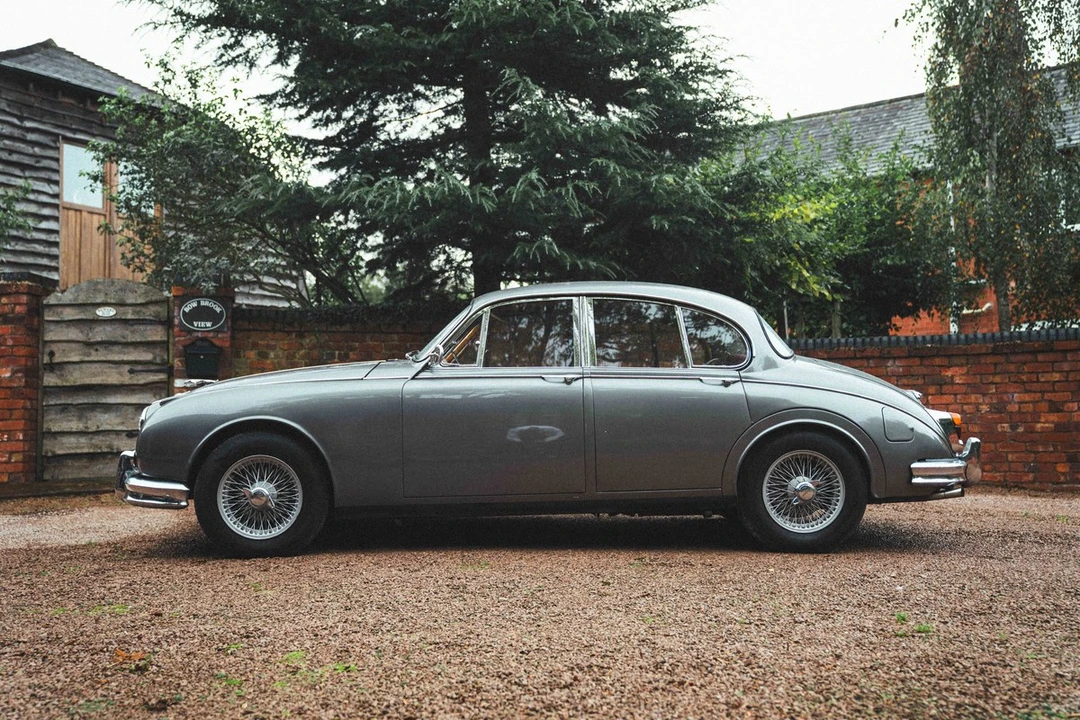 1965 Jaguar Mark II - Image 10 of 30