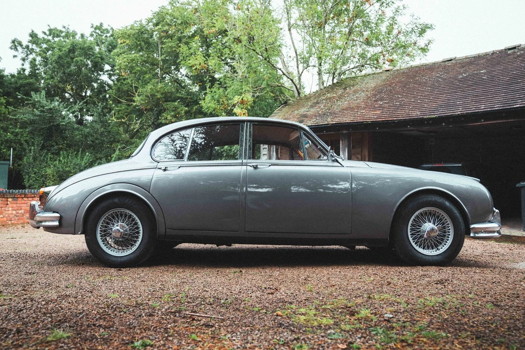 1965 Jaguar Mark II - Image 9 of 30