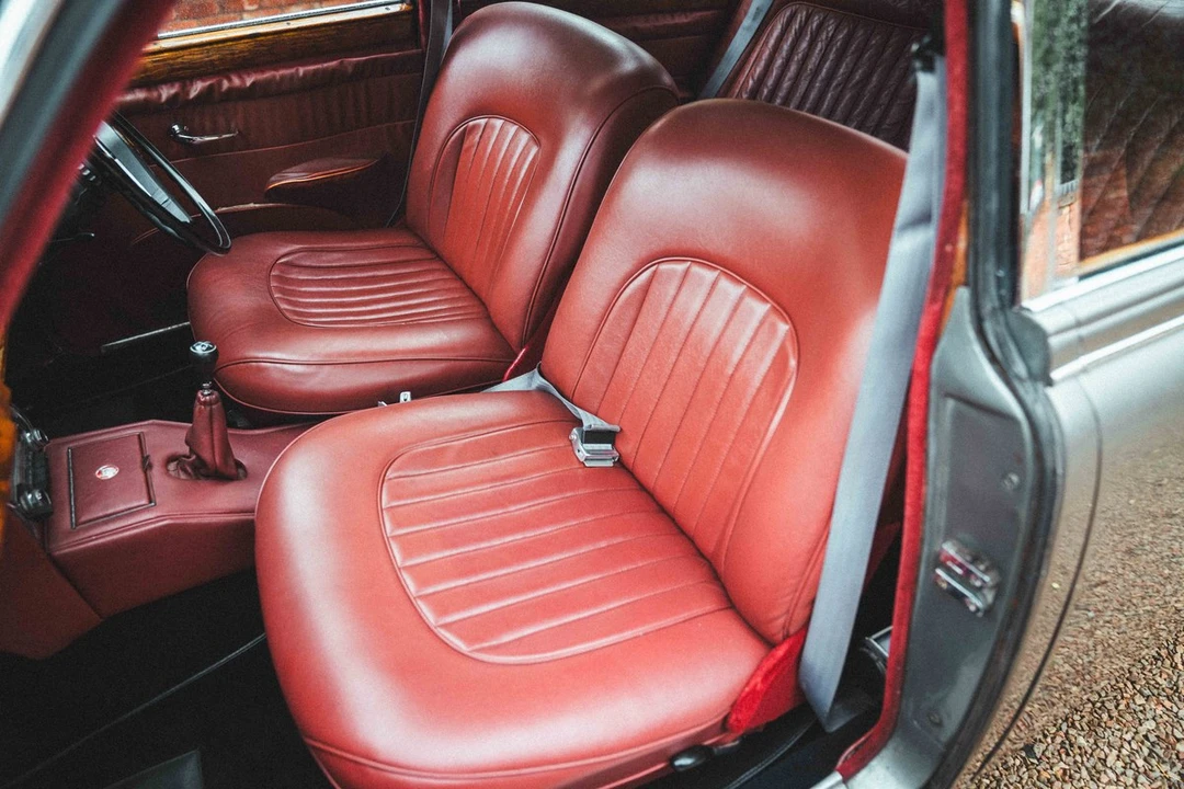 1965 Jaguar Mark II - Image 19 of 30