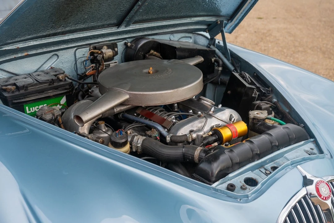 1965 Jaguar Mark II - Image 9 of 30