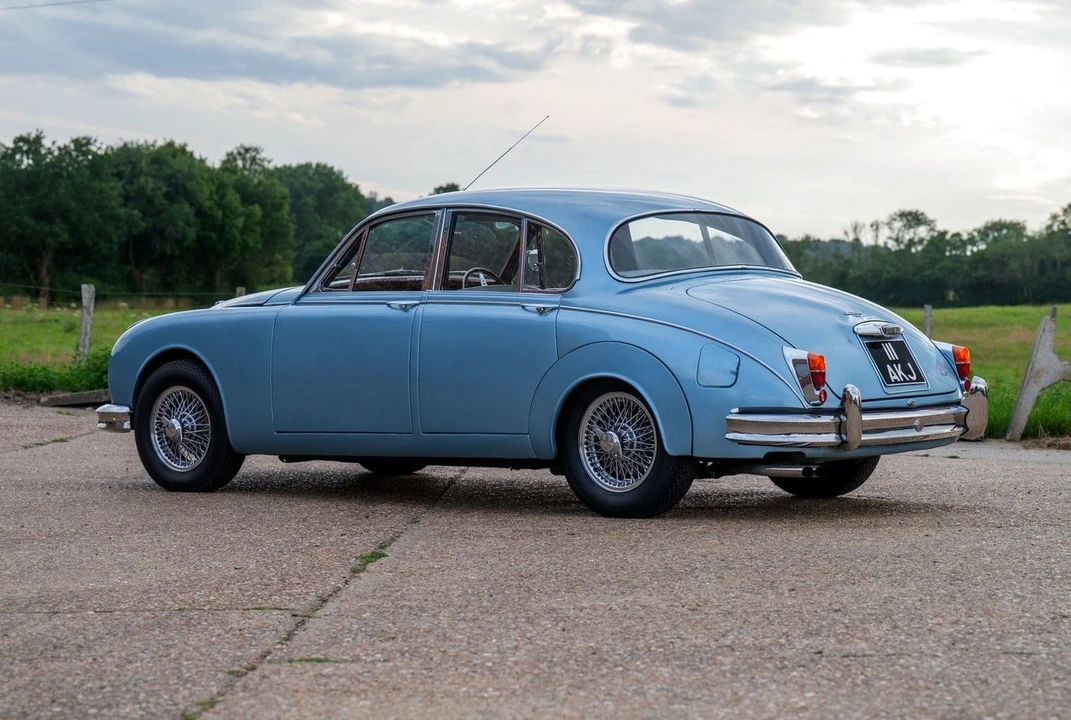 1965 Jaguar Mark II - Image 10 of 30