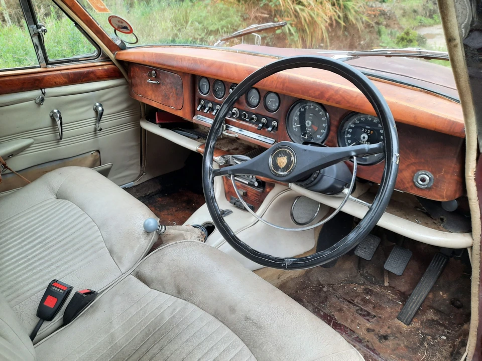 1965 Jaguar S-Type 1st Gen - Image 3 of 3
