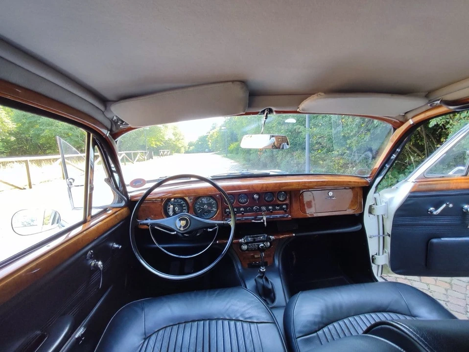 1965 Jaguar S-Type 1st Gen - Image 26 of 30