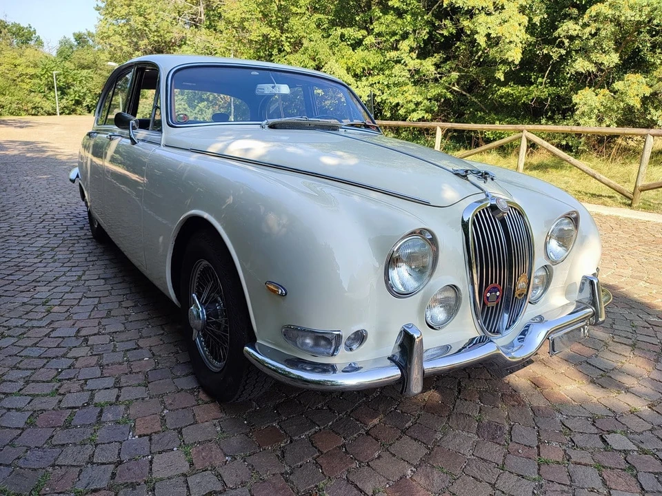 1965 Jaguar S-Type 1st Gen - Image 2 of 30