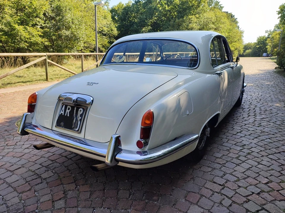 1965 Jaguar S-Type 1st Gen - Image 8 of 30