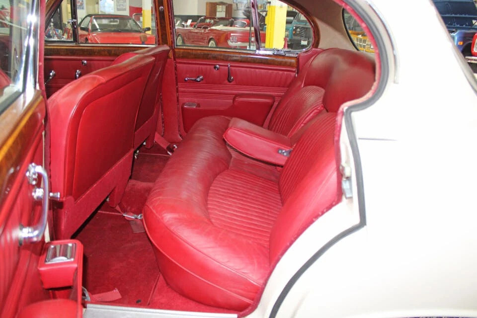1965 Jaguar S-Type 1st Gen - Image 10 of 31
