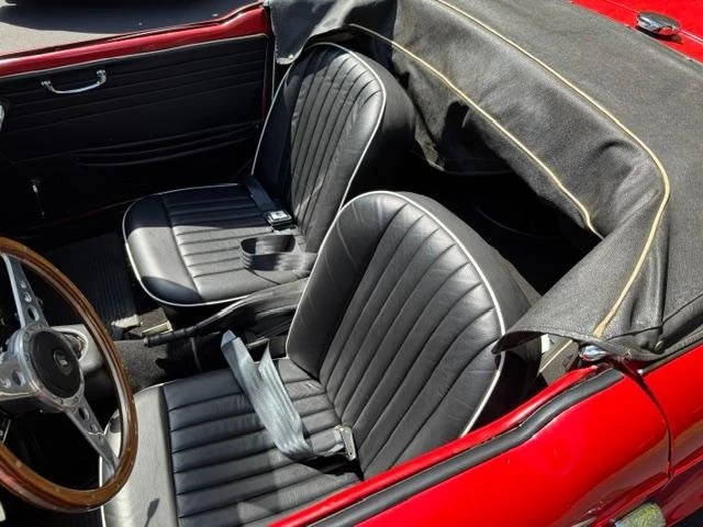 1965 Triumph TR4A - Image 7 of 10