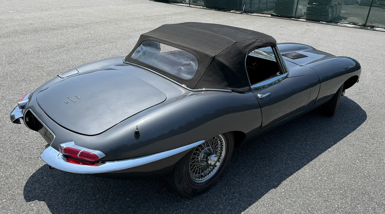 1965 Jaguar E-Type Series 1 - Image 28 of 31