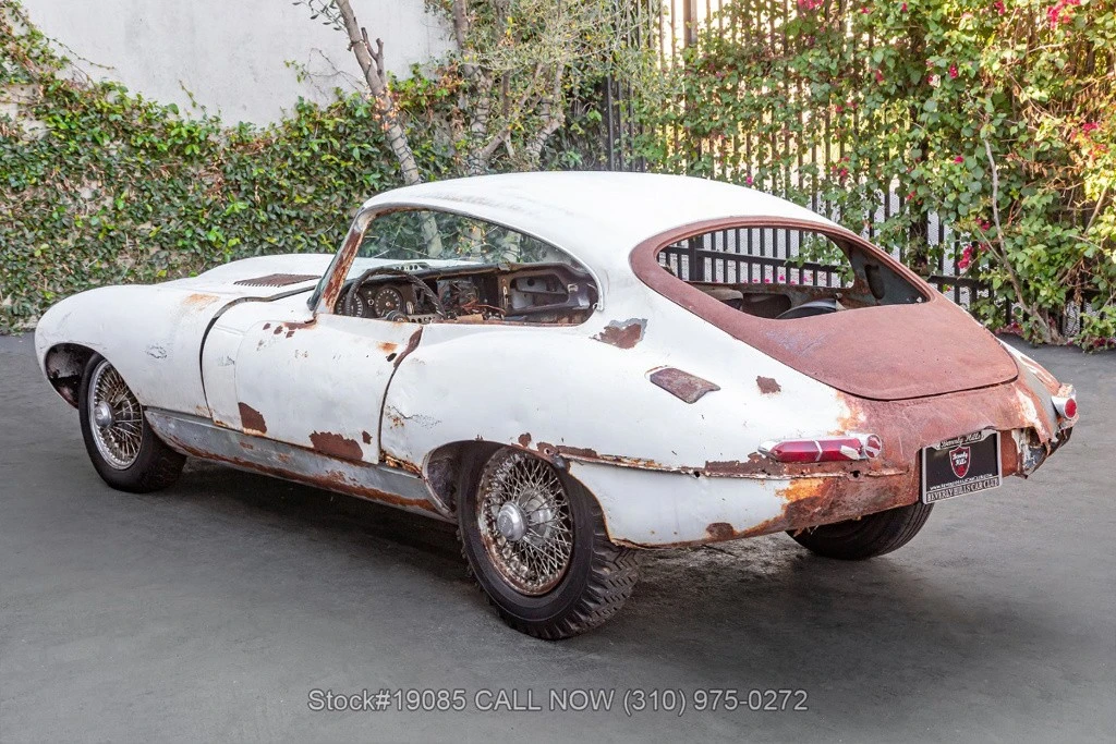 1965 Jaguar E-Type Series 1 - Image 7 of 12