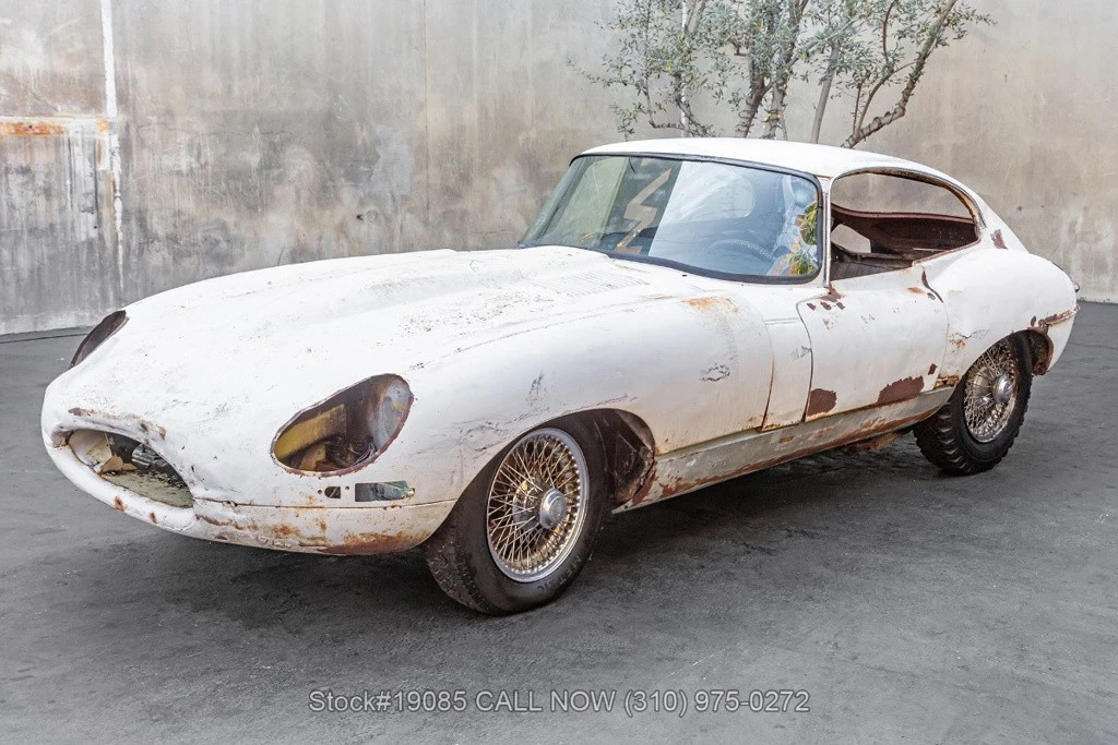 1965 Jaguar E-Type Series 1 - Image 8 of 12