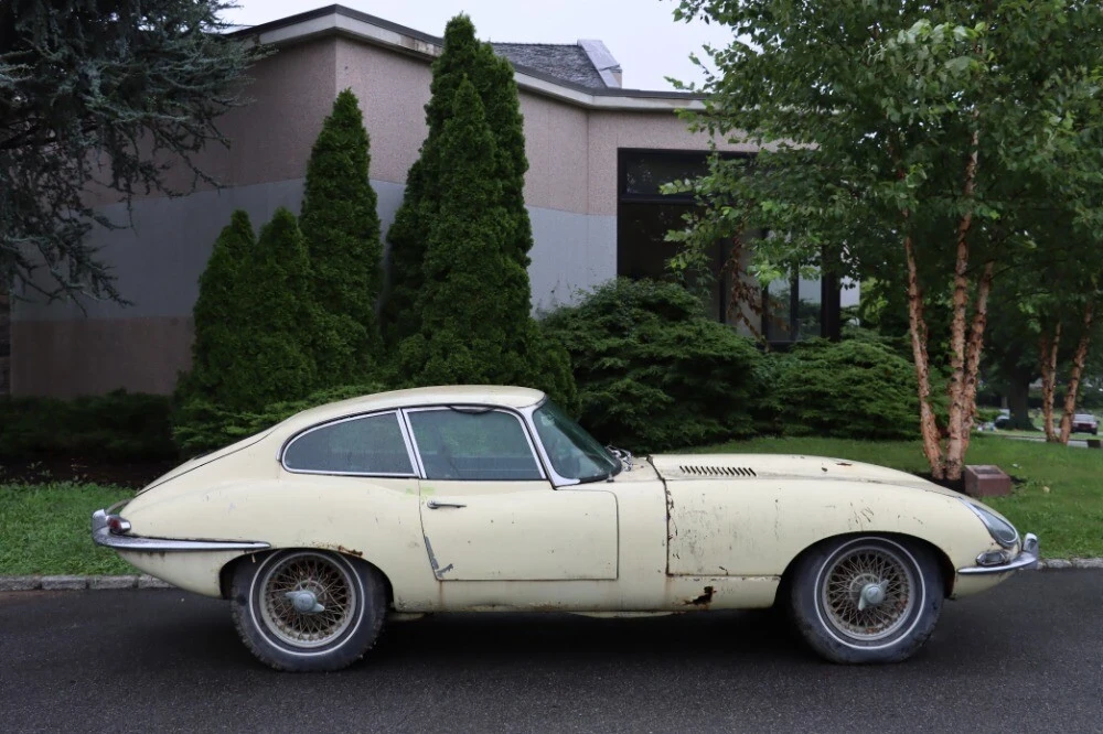1965 Jaguar E-Type Series 1 - Image 3 of 8