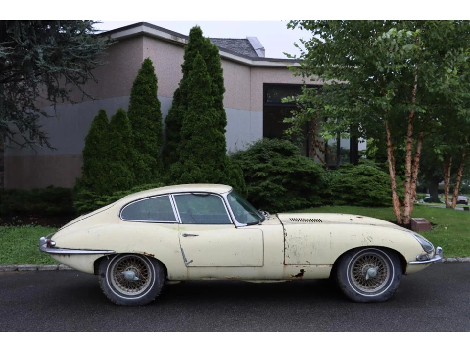 1965 Jaguar E-Type Series 1 - Image 3 of 8